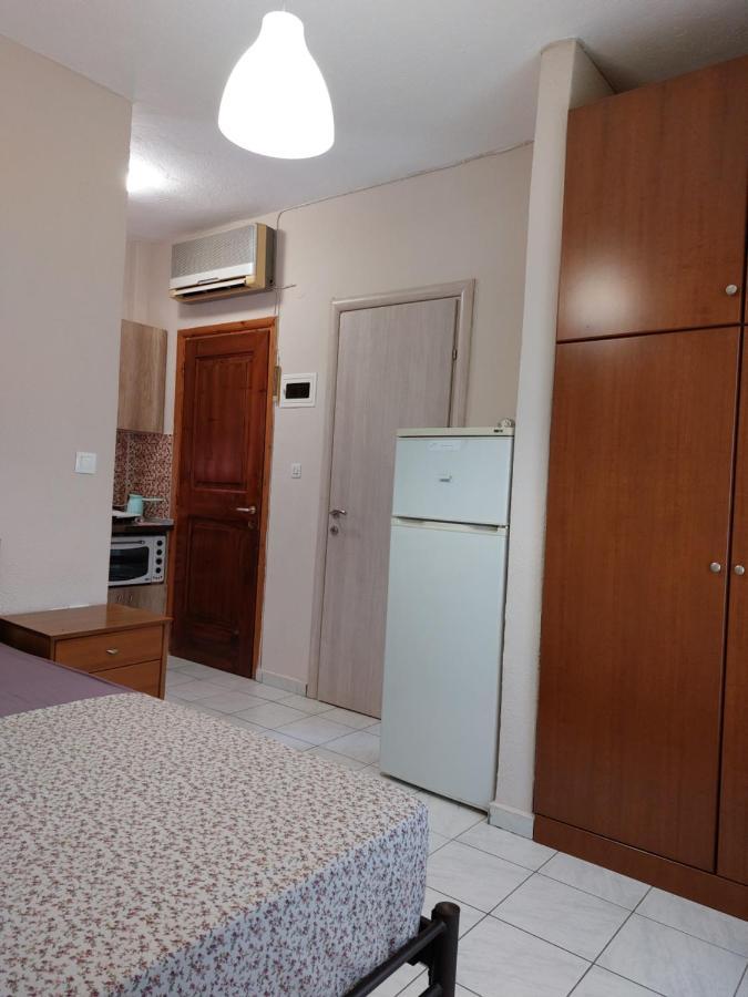 Athina Vourvourou Apartments エクステリア 写真