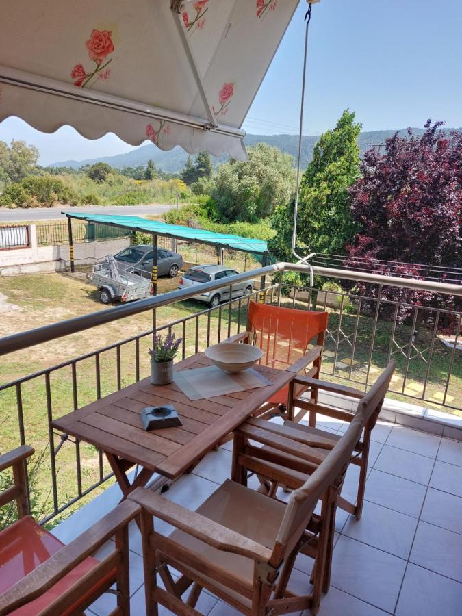 Athina Vourvourou Apartments エクステリア 写真